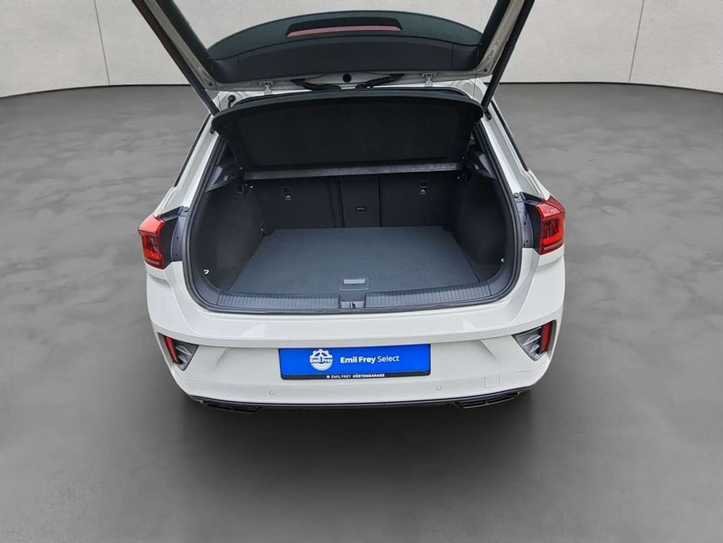 Volkswagen T-Roc R-Line - 2023 - Joinsteer - #4