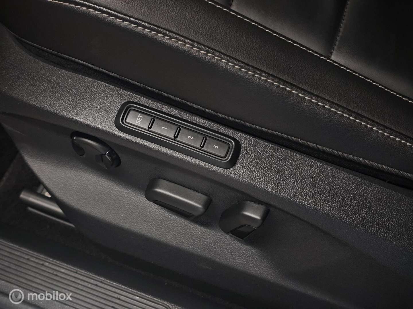 Volkswagen T-Roc R-Line - 2022 - Joinsteer - #22