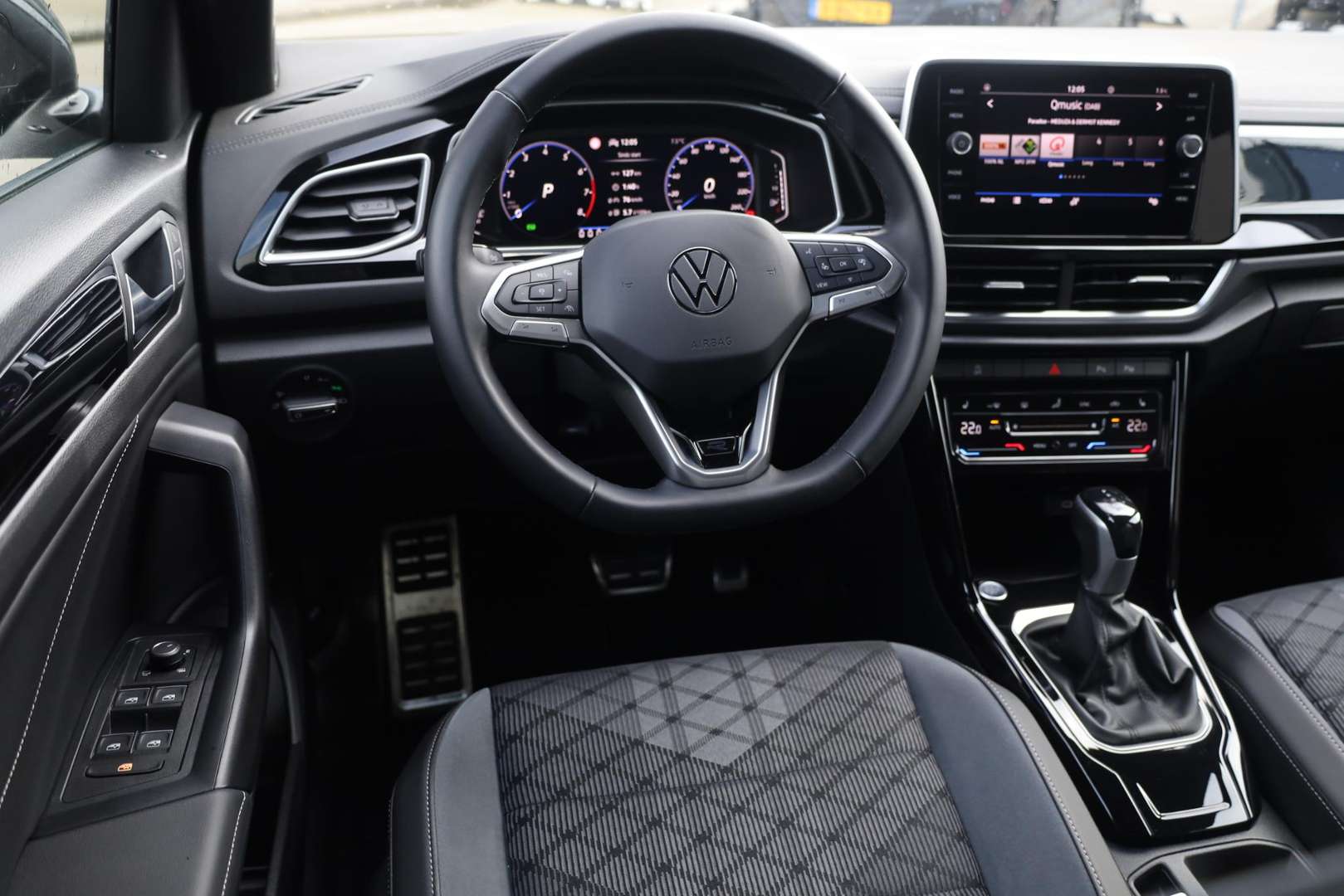 Volkswagen T-Roc R-Line - 2024 - Joinsteer - #20