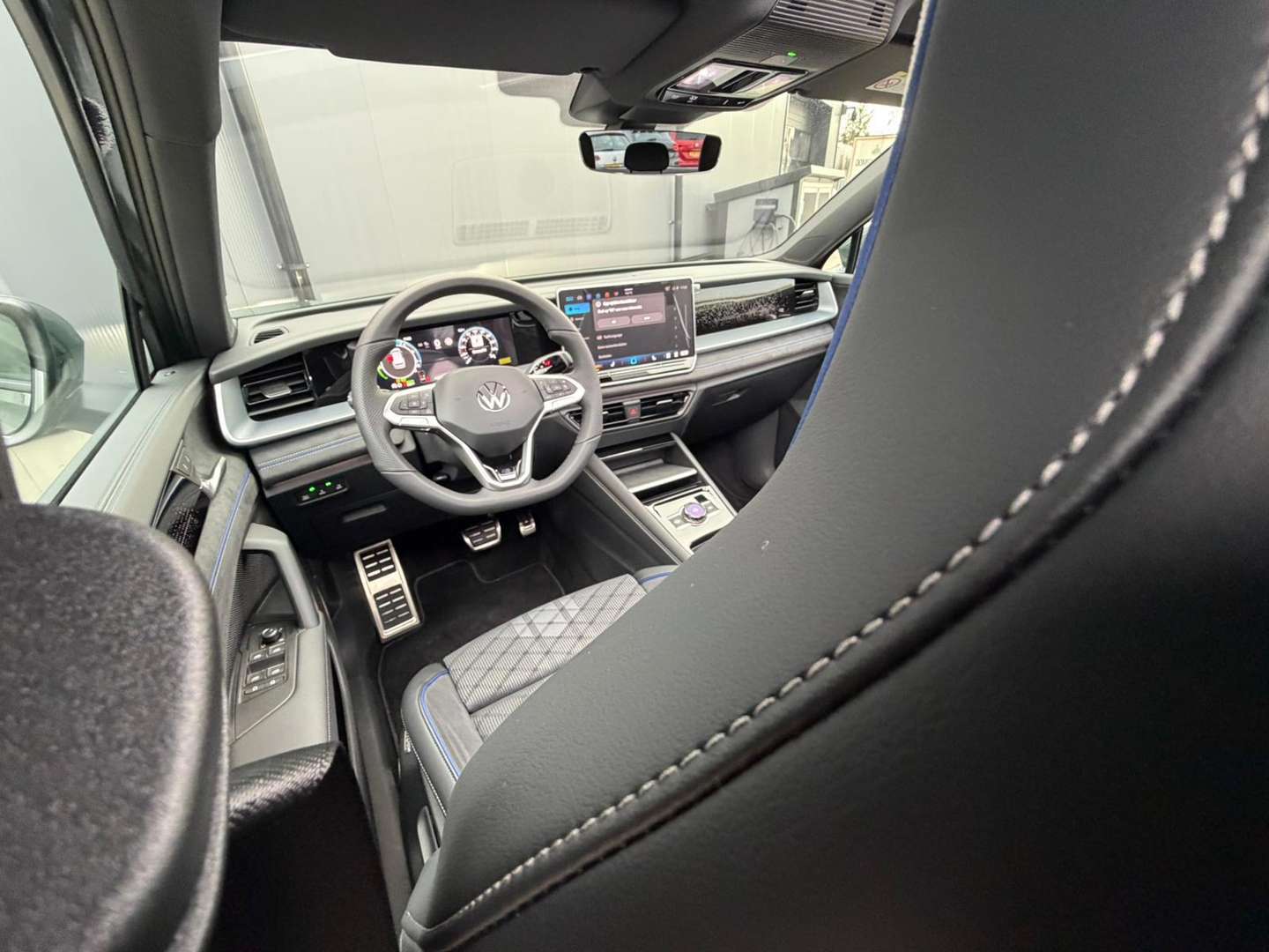 Volkswagen T-CROSS EHybrid R-Line Edition - 2026 - Joinsteer - #15