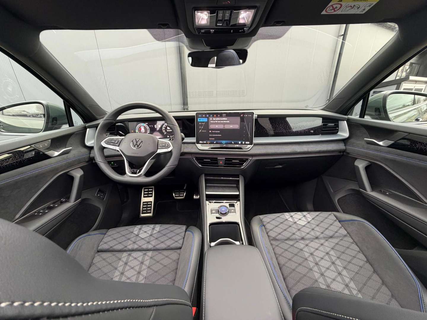 Volkswagen T-CROSS EHybrid R-Line Edition - 2026 - Joinsteer - #20