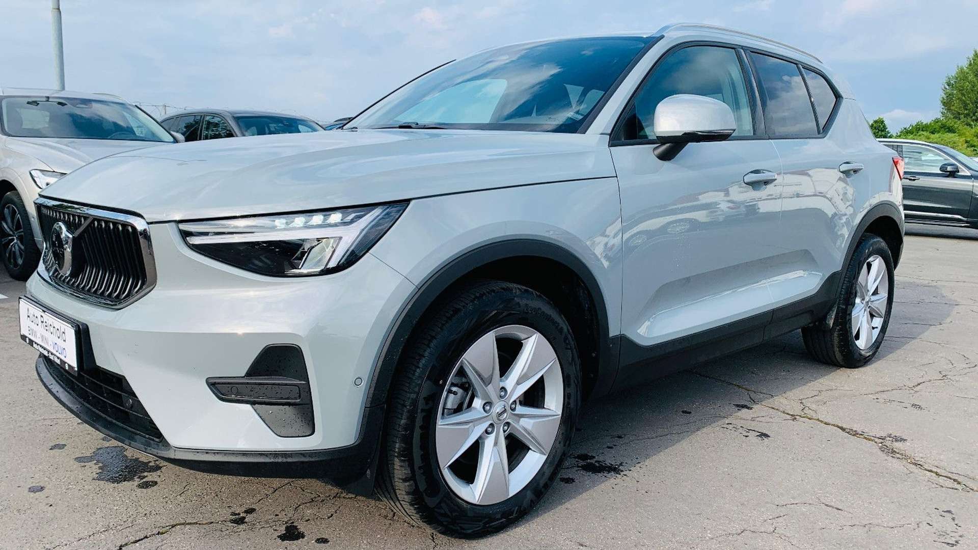 Volvo XC40 B3 Core - 2025 - Joinsteer