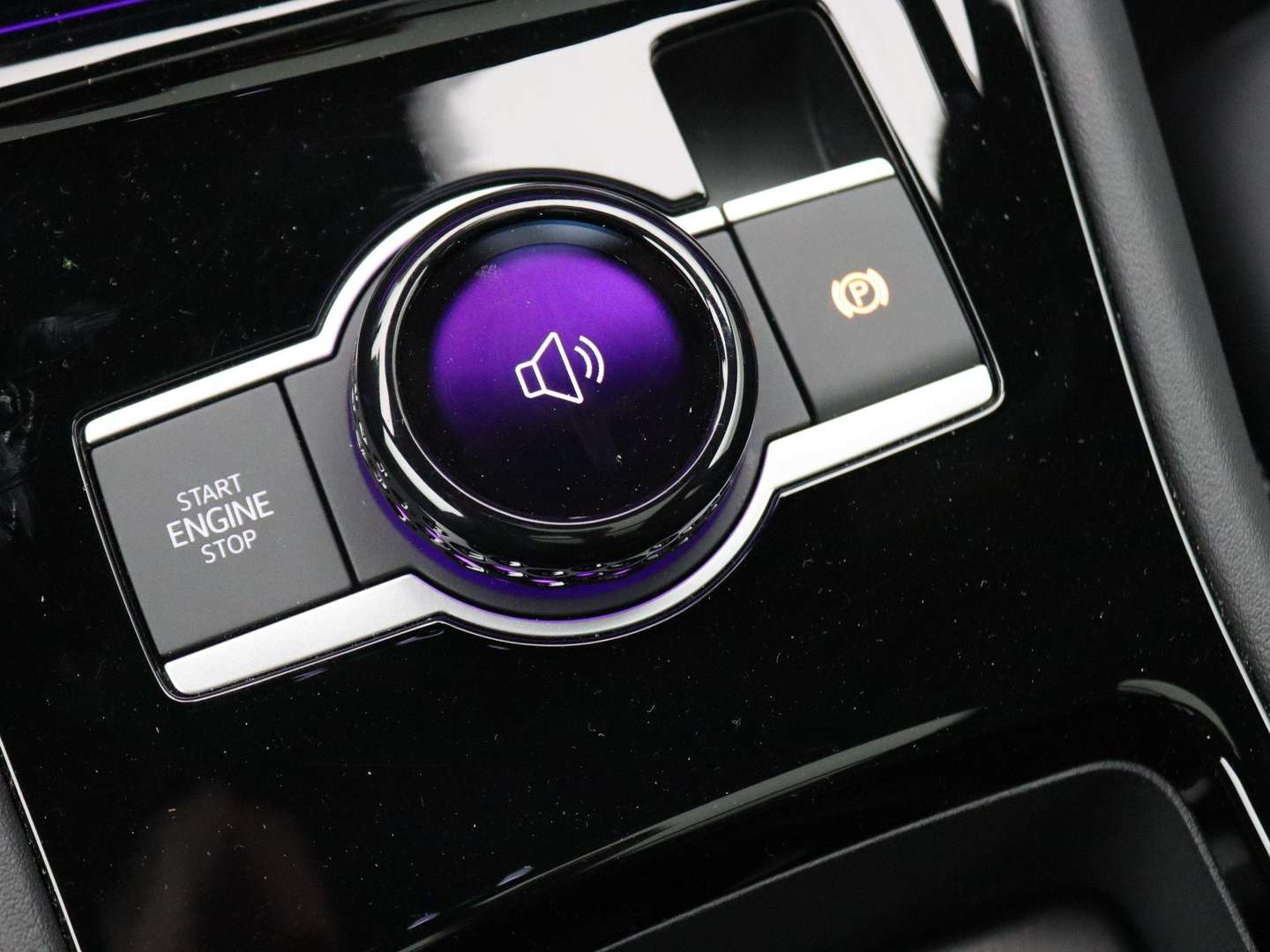 Volkswagen TIGUAN EHybrid R-Line Edition - 2025 - Joinsteer - #36