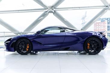 McLaren 720S — photo 9