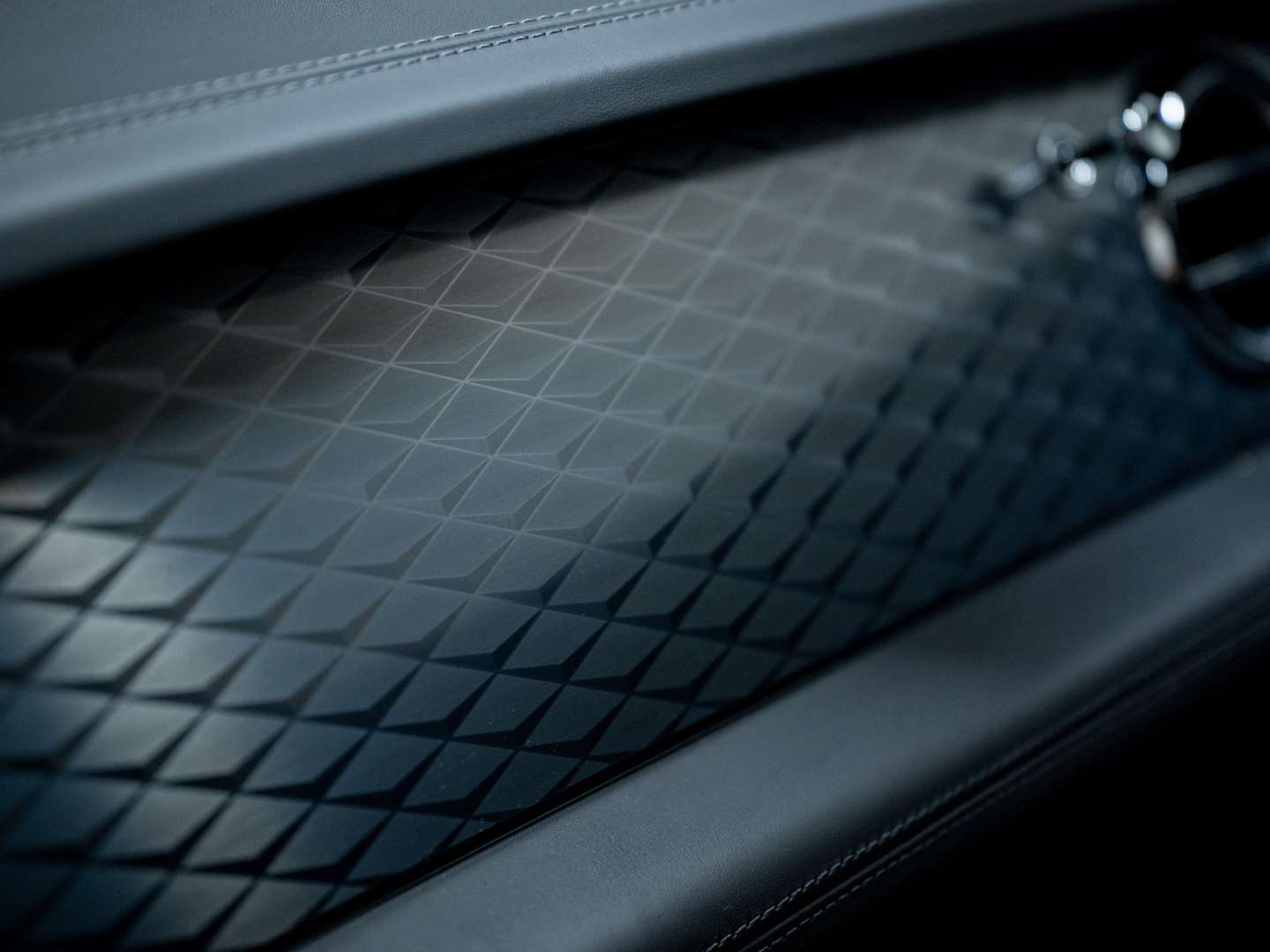 Bentley Bentayga V6 Hybrid First Edition - 2021 - Joinsteer - #42