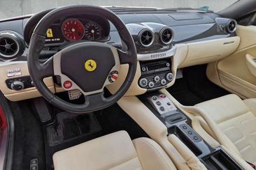 Ferrari 599 GTB — photo 13