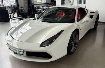 Ferrari 488 — photo 3