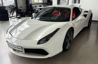 Ferrari 488