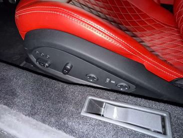 Ferrari 488 — photo 12