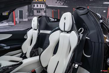 Ferrari SF90 Spider — photo 15