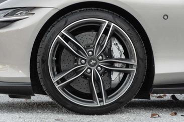 Ferrari Roma — photo 10