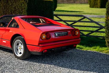 Ferrari 328 GTS — photo 10