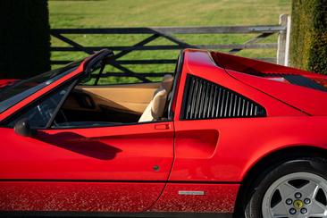 Ferrari 328 GTS — photo 11
