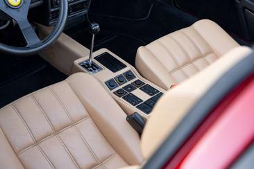 Ferrari 328 GTS — photo 17