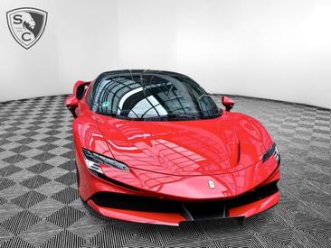 Ferrari SF90 Stradale — photo 2