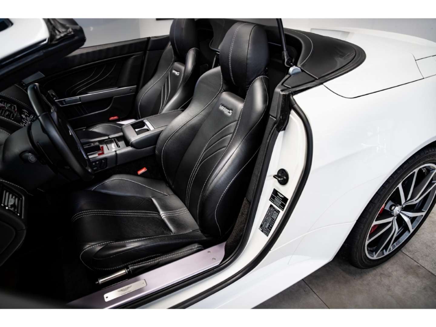 Aston Martin Vantage Roadster V8 - 2018 - Joinsteer - #13