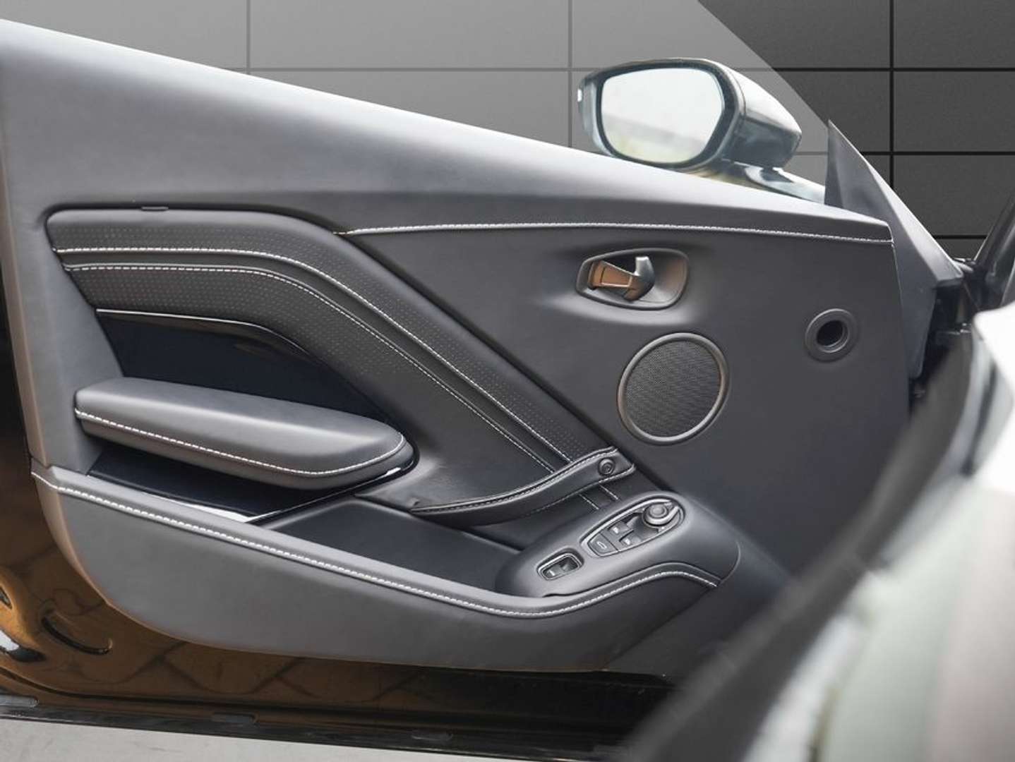 Aston Martin V8 Roadster - 2022 - Joinsteer - #20