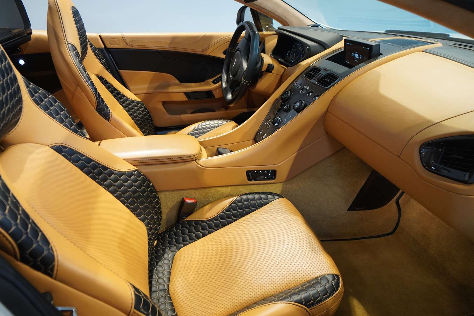 Aston Martin Vanquish Volante BRD-U-frei - 2014 - Joinsteer - #9