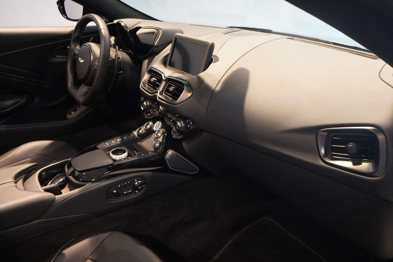 Aston Martin Vantage Roadster V8 4.0 - 2023 - Joinsteer - #11