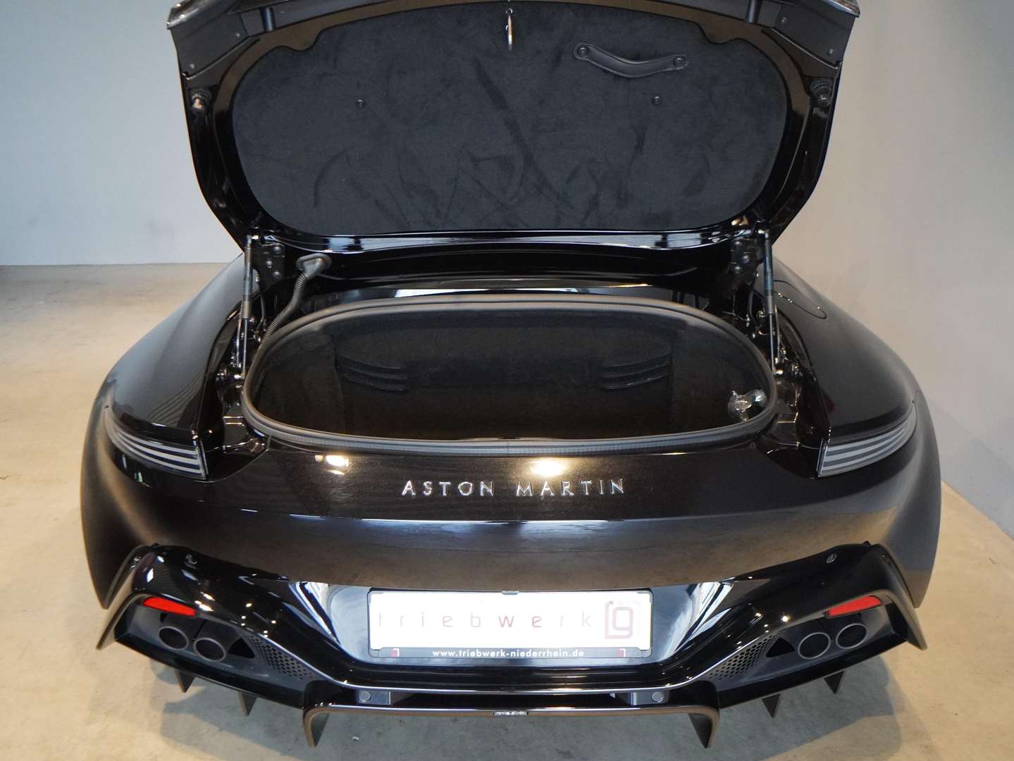 Aston Martin Vantage Roadster V8 4.0 - 2023 - Joinsteer - #24