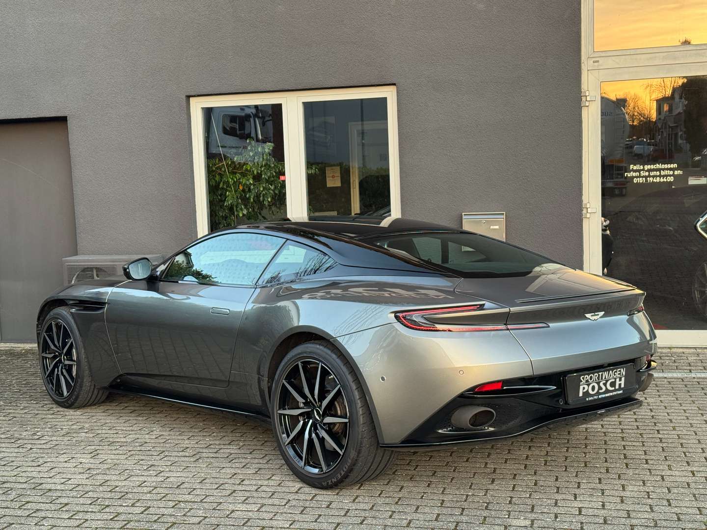 Aston Martin DB11 Coupé V8 - 2019 - Joinsteer - #2