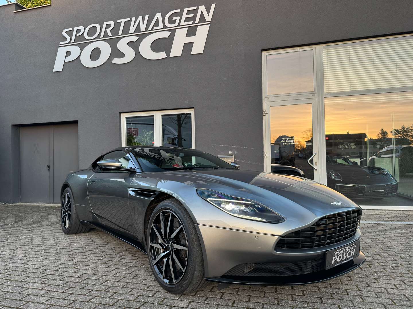 Aston Martin DB11 Coupé V8 - 2019 - Joinsteer - #5