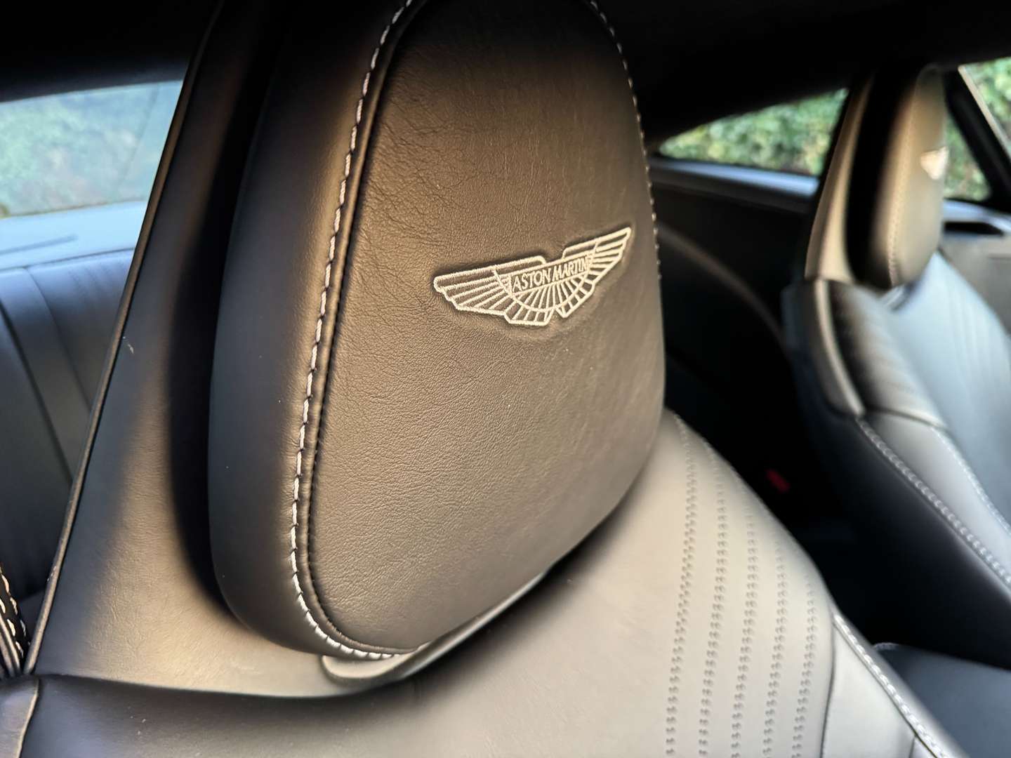 Aston Martin DB11 Coupé V8 - 2019 - Joinsteer - #15