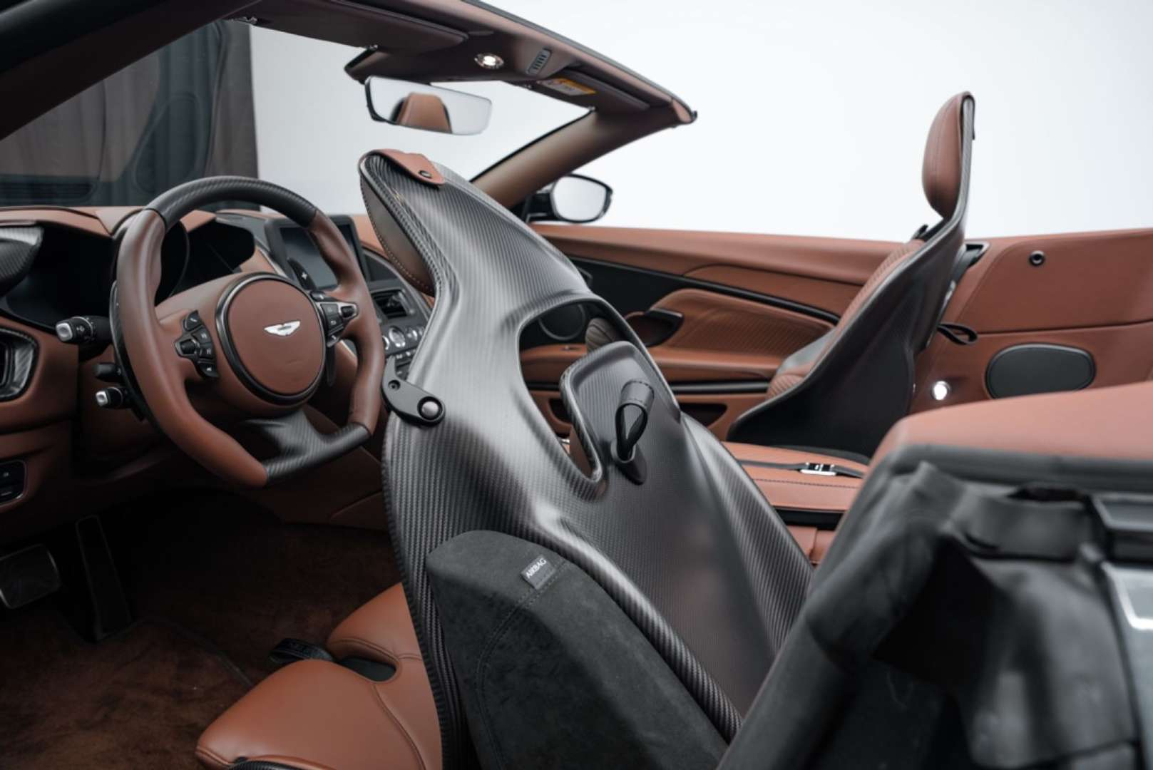 Aston Martin DBS Volante 770 Ultimate - 2023 - Joinsteer - #14