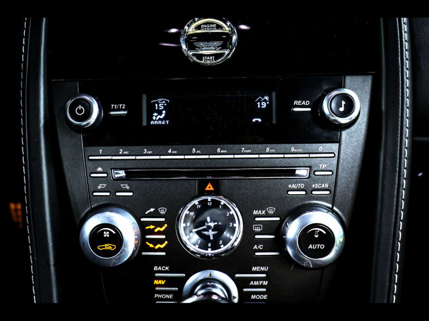 Aston Martin Vantage Roadster 4.7 Manual - 2014 - Joinsteer - #22