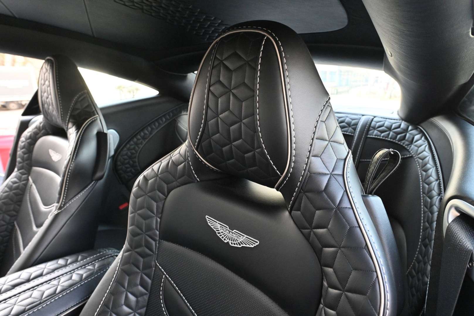 Aston Martin DBS - 2019 - Joinsteer - #23