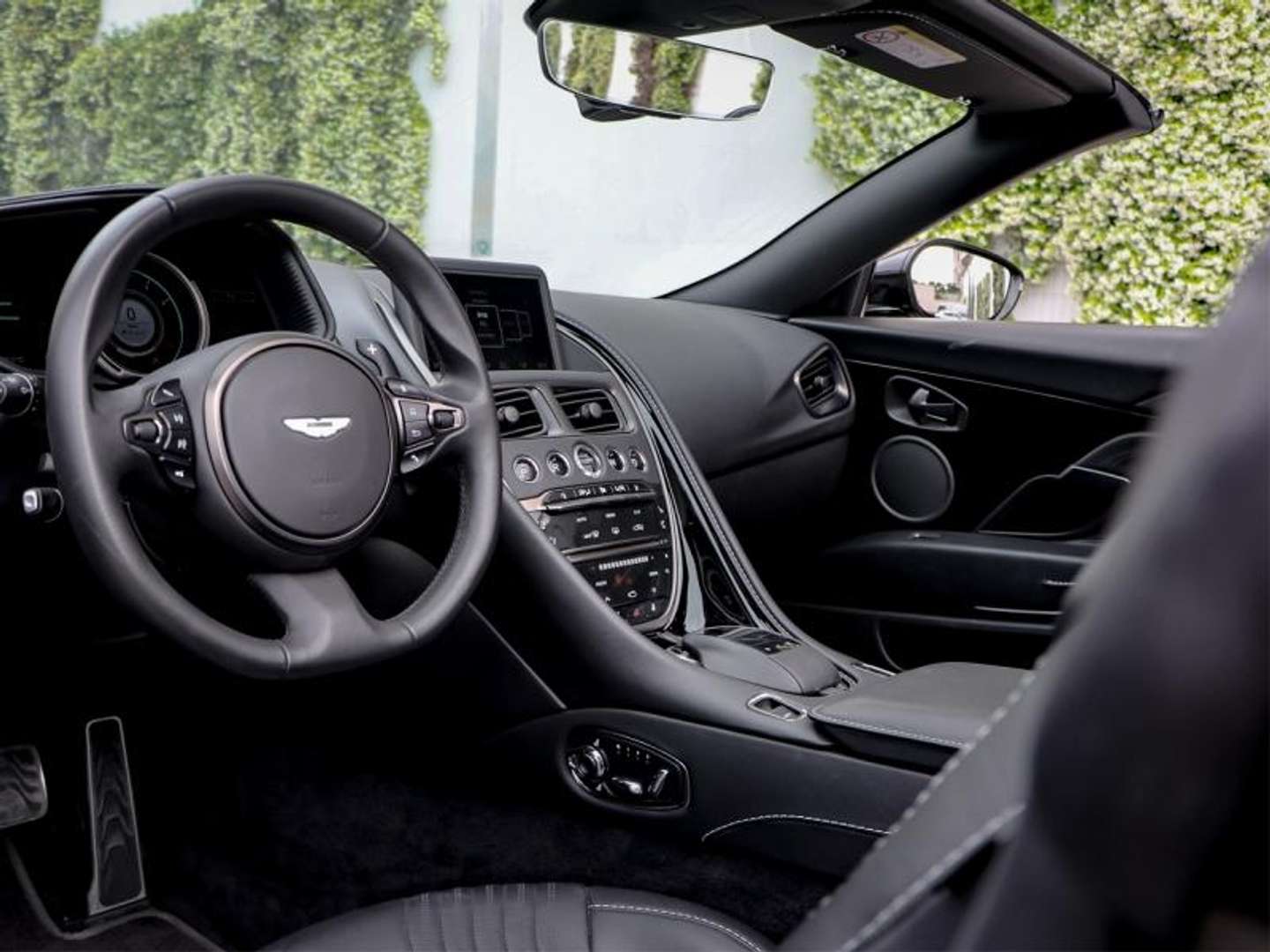 Aston Martin DB11 Volante - 2021 - Joinsteer - #3