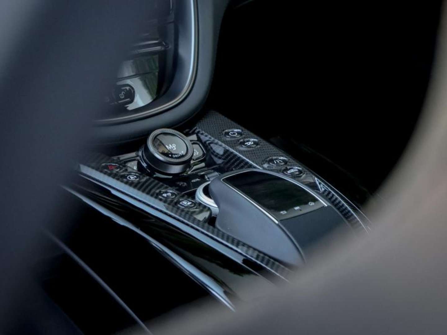 Aston Martin DBX 4.0 V8 Biturbo - 2022 - Joinsteer - #12