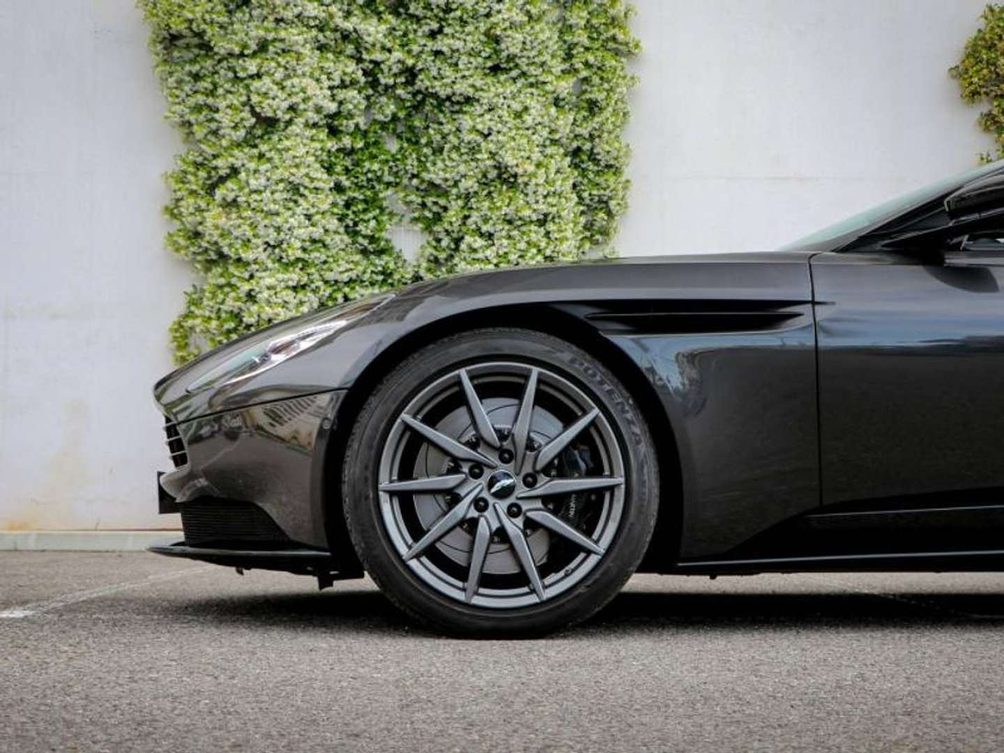 Aston Martin DB11 Volante - 2021 - Joinsteer - #6