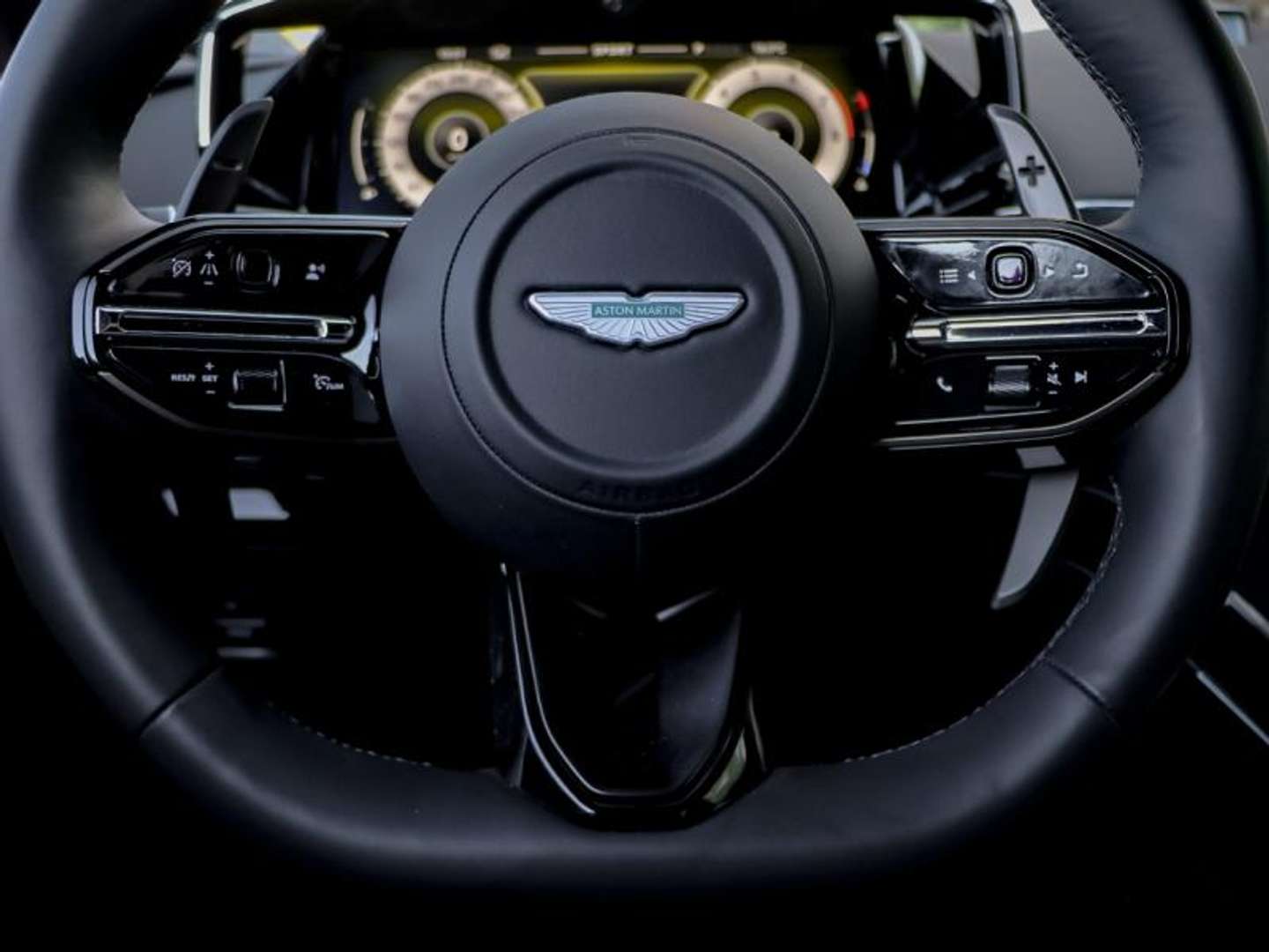 Aston Martin Vantage 4.0 665ch - 2024 - Joinsteer - #16