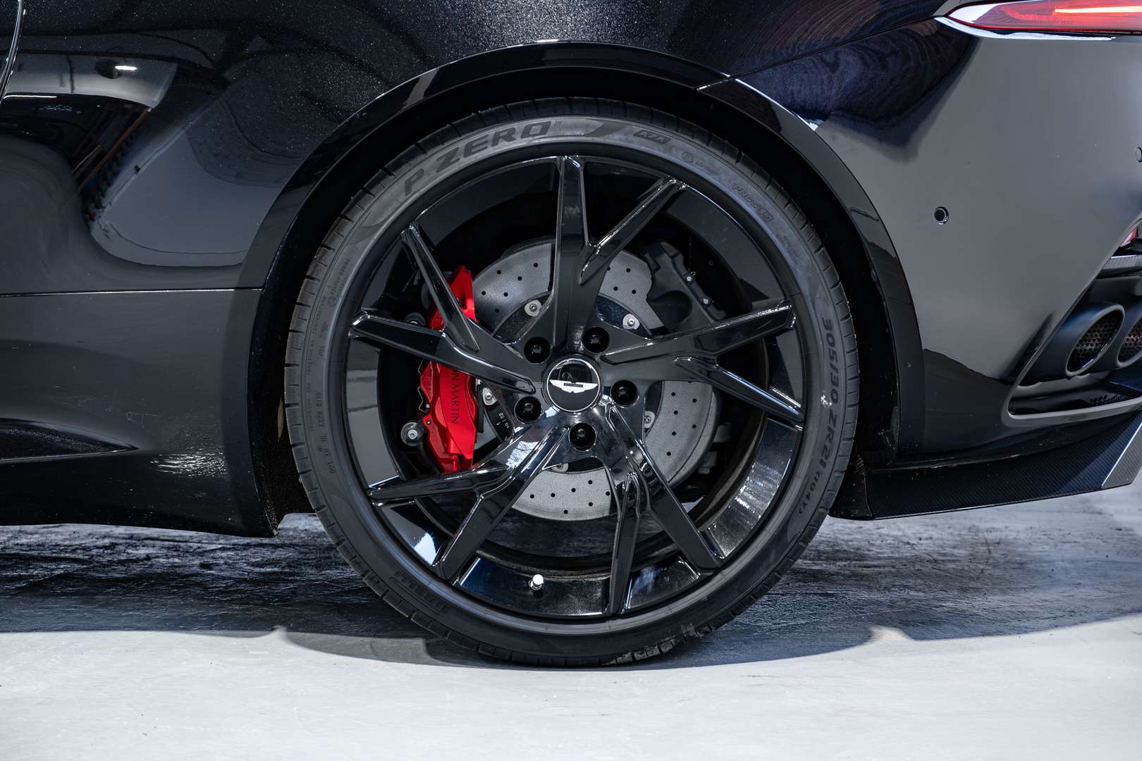 Aston Martin DBS Coupé Coupé Touchtronic A - 2018 - Joinsteer - #28