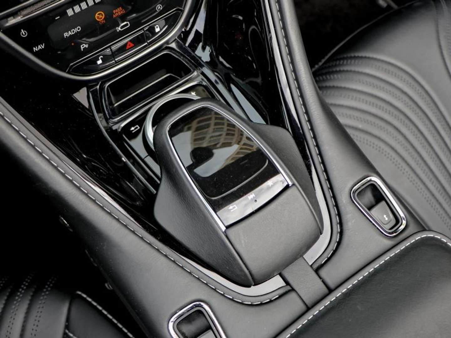 Aston Martin DB11 Volante - 2021 - Joinsteer - #17