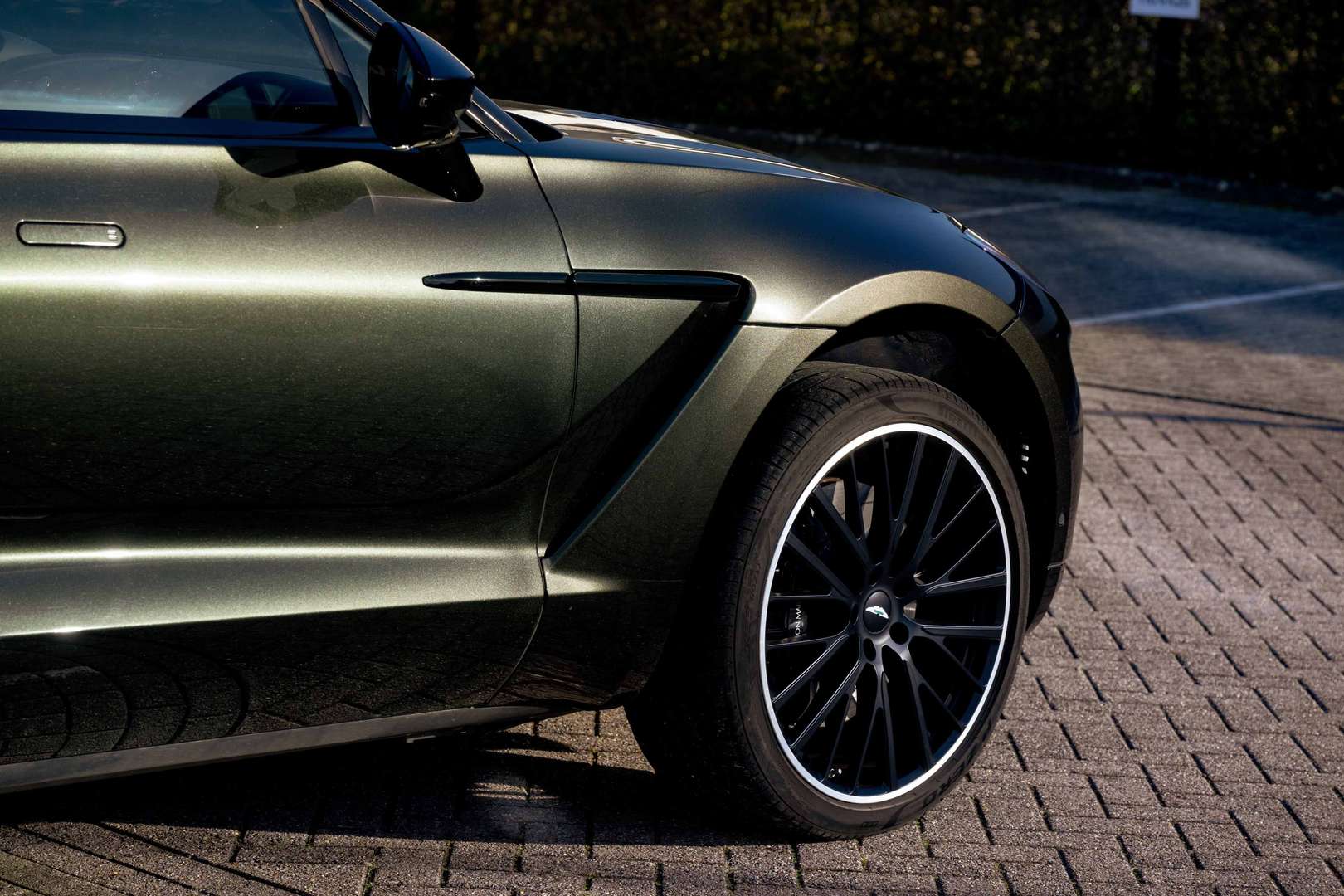 Aston Martin DBX - 2022 - Joinsteer - #7