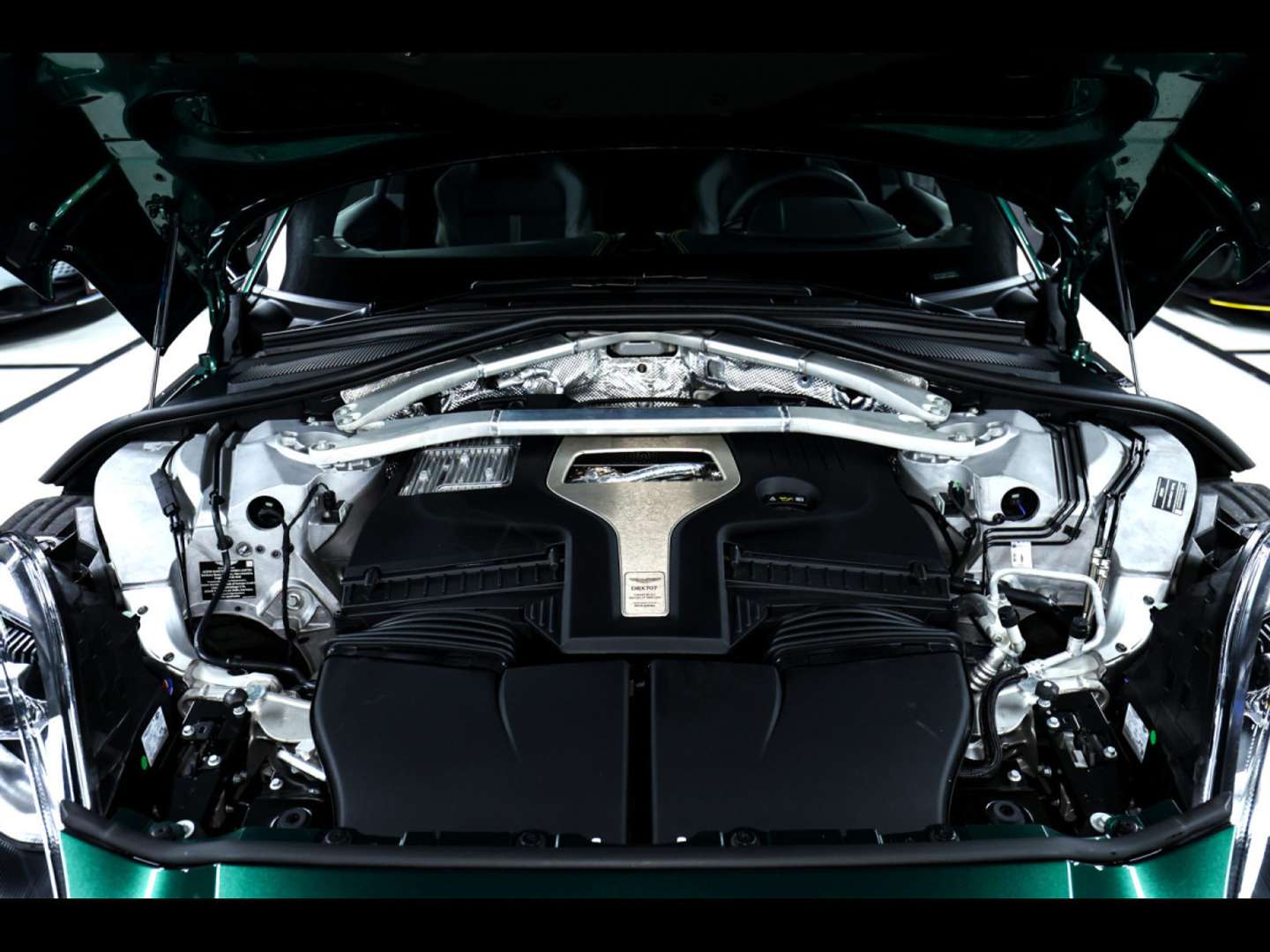 Aston Martin DBX 707 MY25.5 - 2025 - Joinsteer - #20