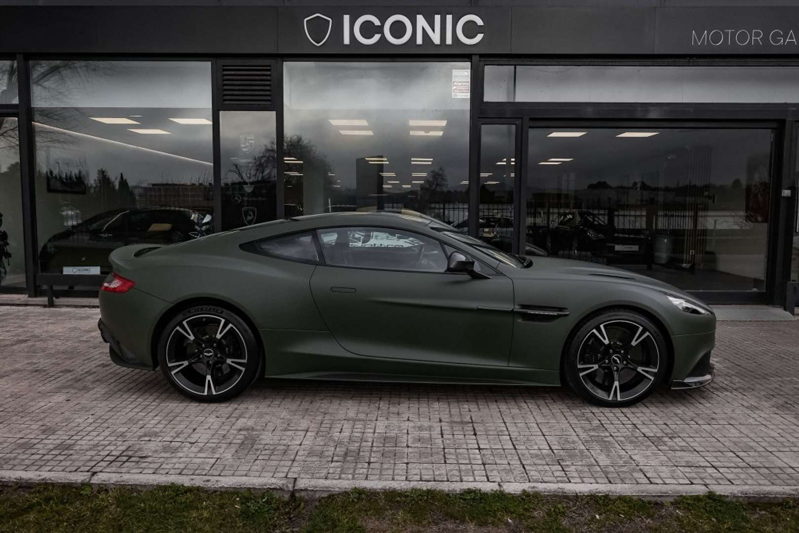 Aston Martin Vanquish - 2017 - Joinsteer - #4