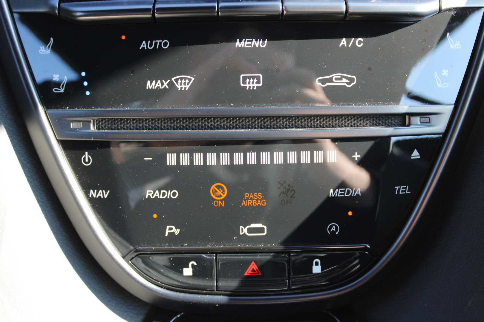 Aston Martin DB11 4.0 V8 BiTurbo - 2020 - Joinsteer - #15