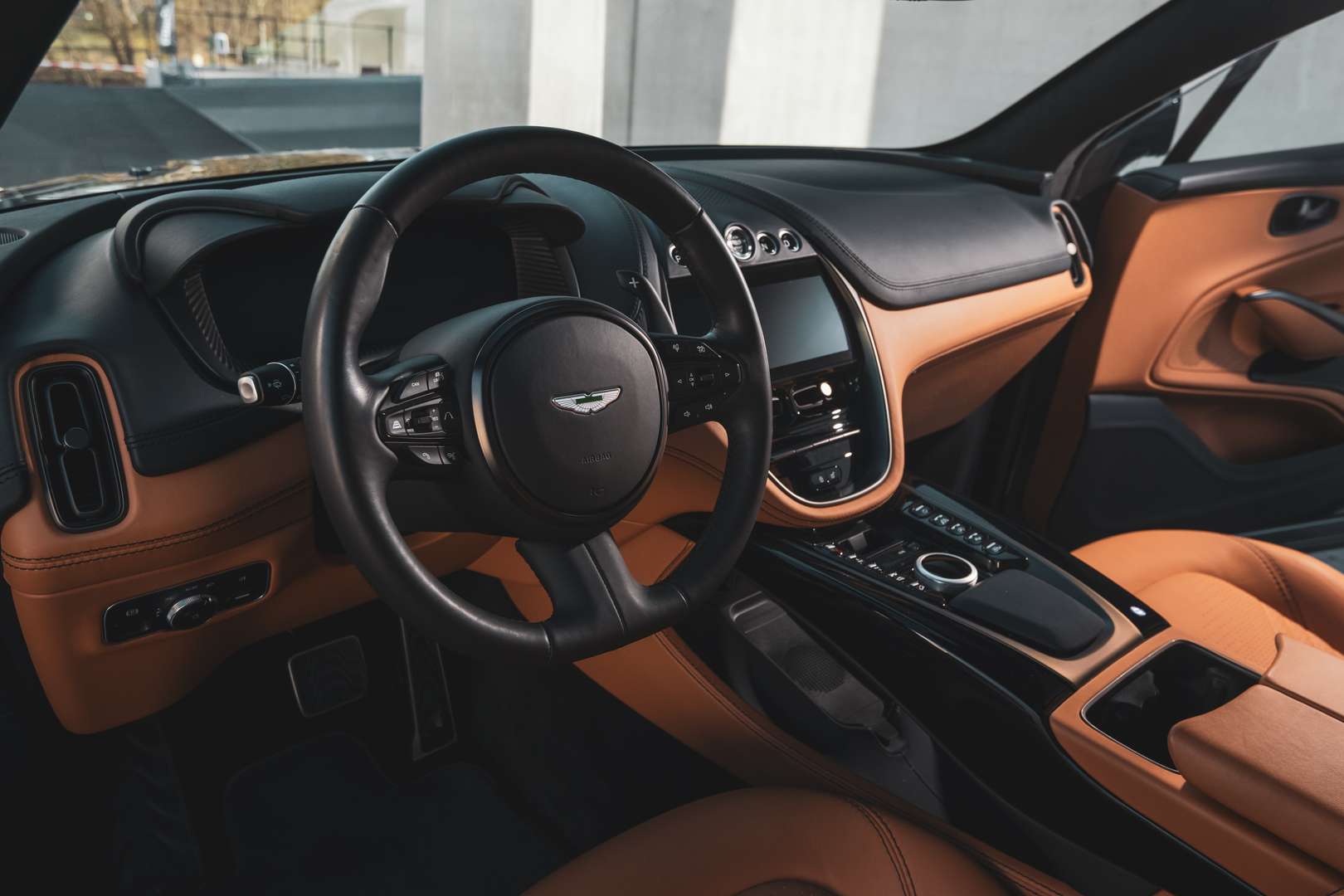 Aston Martin DBX - 2022 - Joinsteer - #14