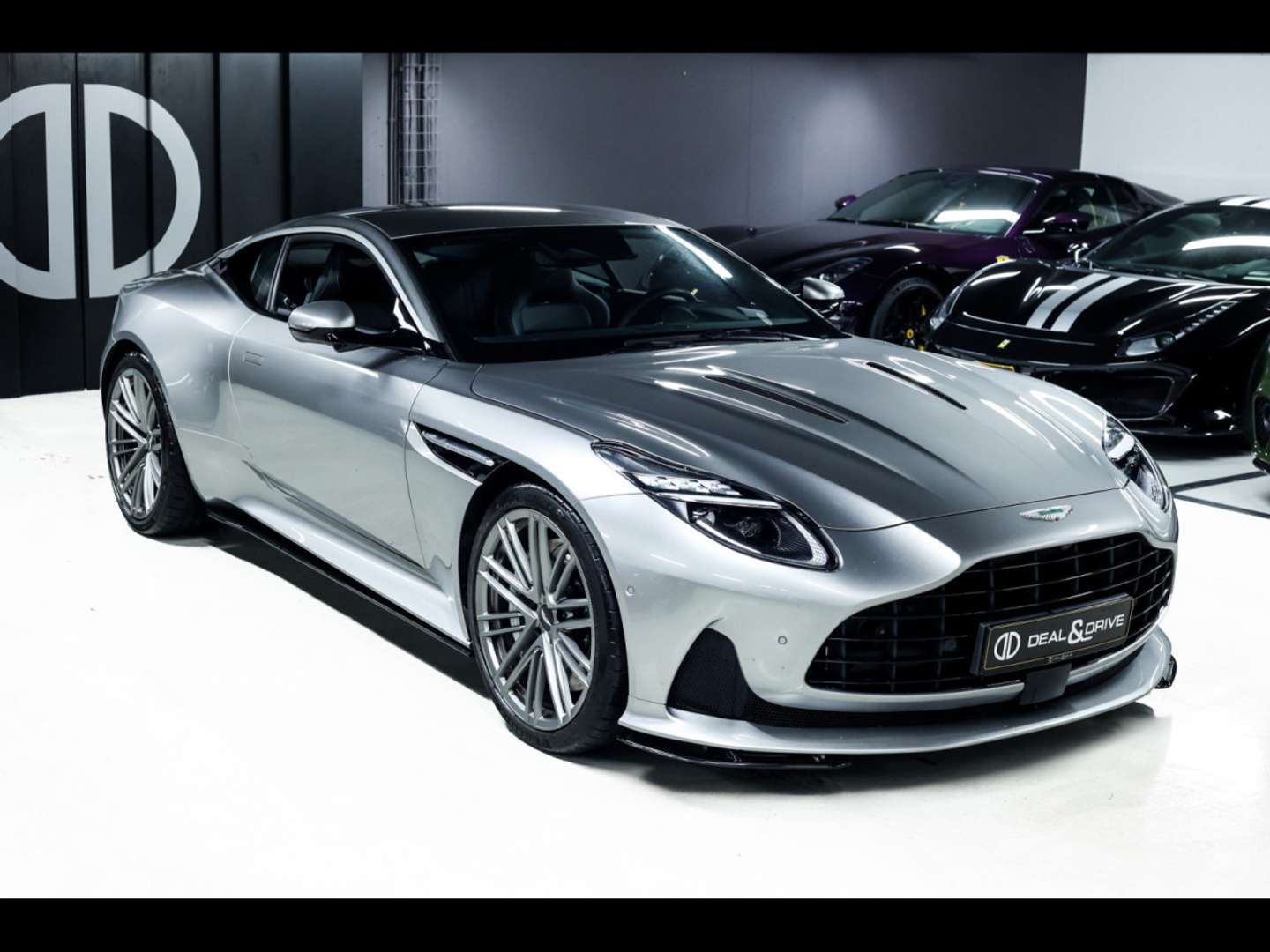 Aston Martin DB12 Coupé 4.0 V8 ALUMINITE - 2024 - Joinsteer - #6