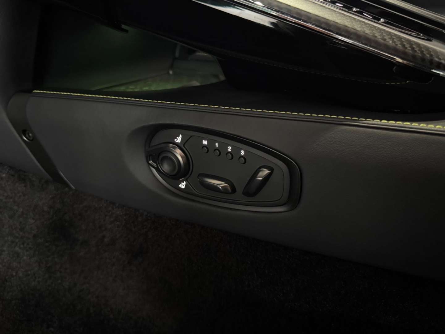 Aston Martin V8 Carbon Pack - 2024 - Joinsteer - #26