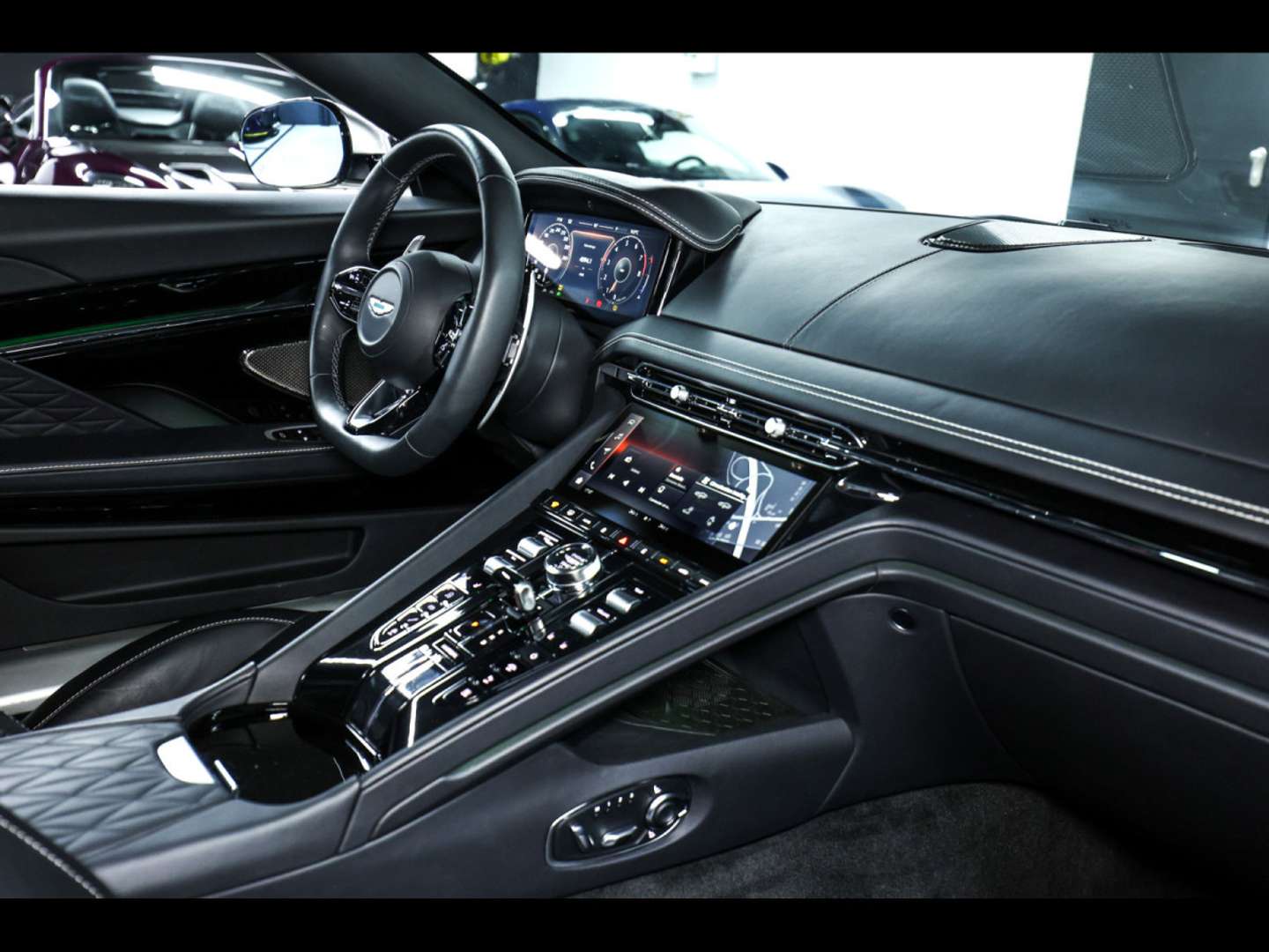 Aston Martin DB12 Coupé 4.0 V8 ALUMINITE - 2024 - Joinsteer - #14