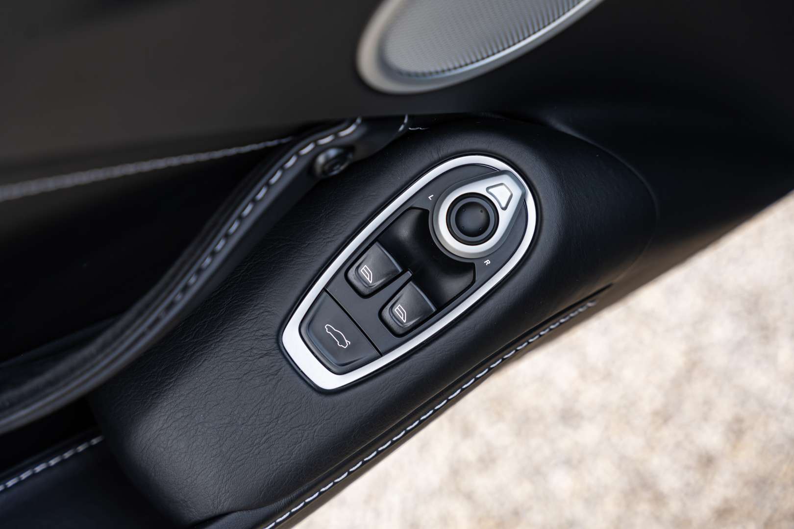 Aston Martin Vantage V8 - 2019 - Joinsteer - #17