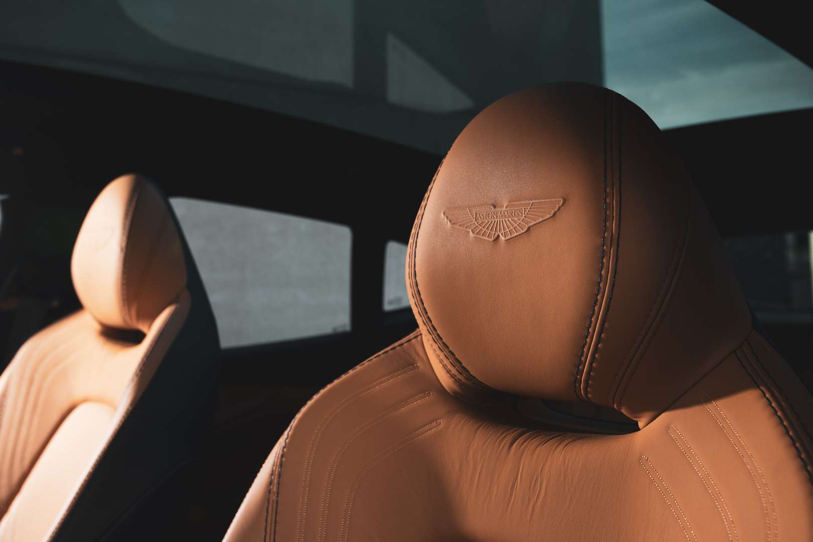 Aston Martin DBX - 2022 - Joinsteer - #23