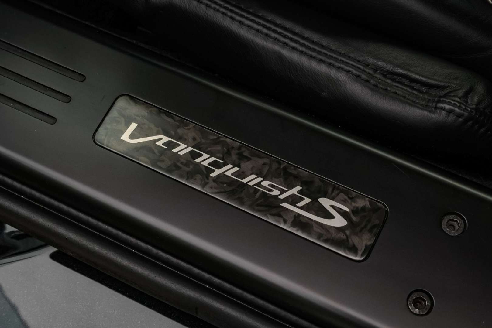 Aston Martin Vanquish - 2017 - Joinsteer - #25