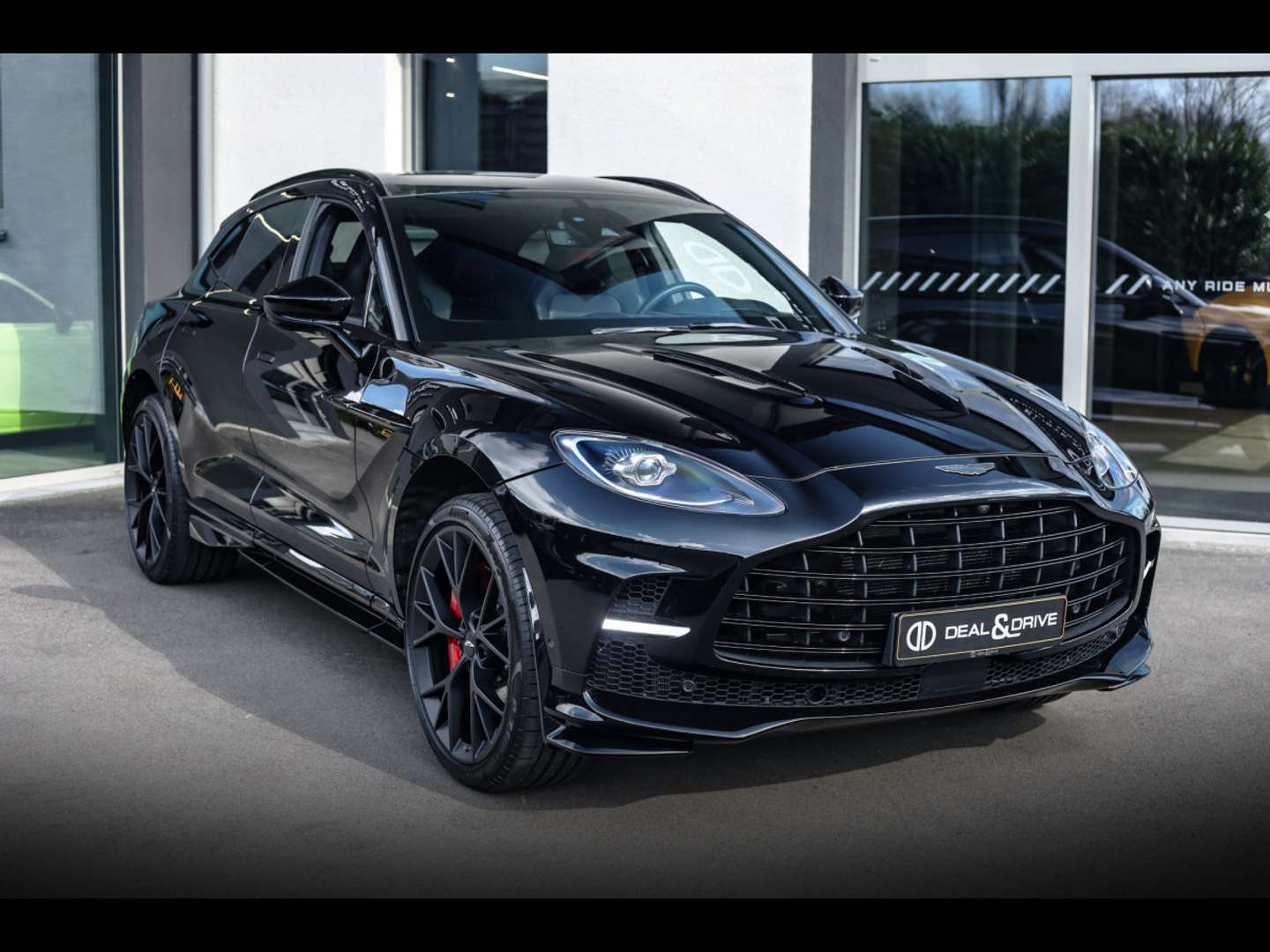 Aston Martin DBX 707 JET BLACK - 2025 - Joinsteer - #8