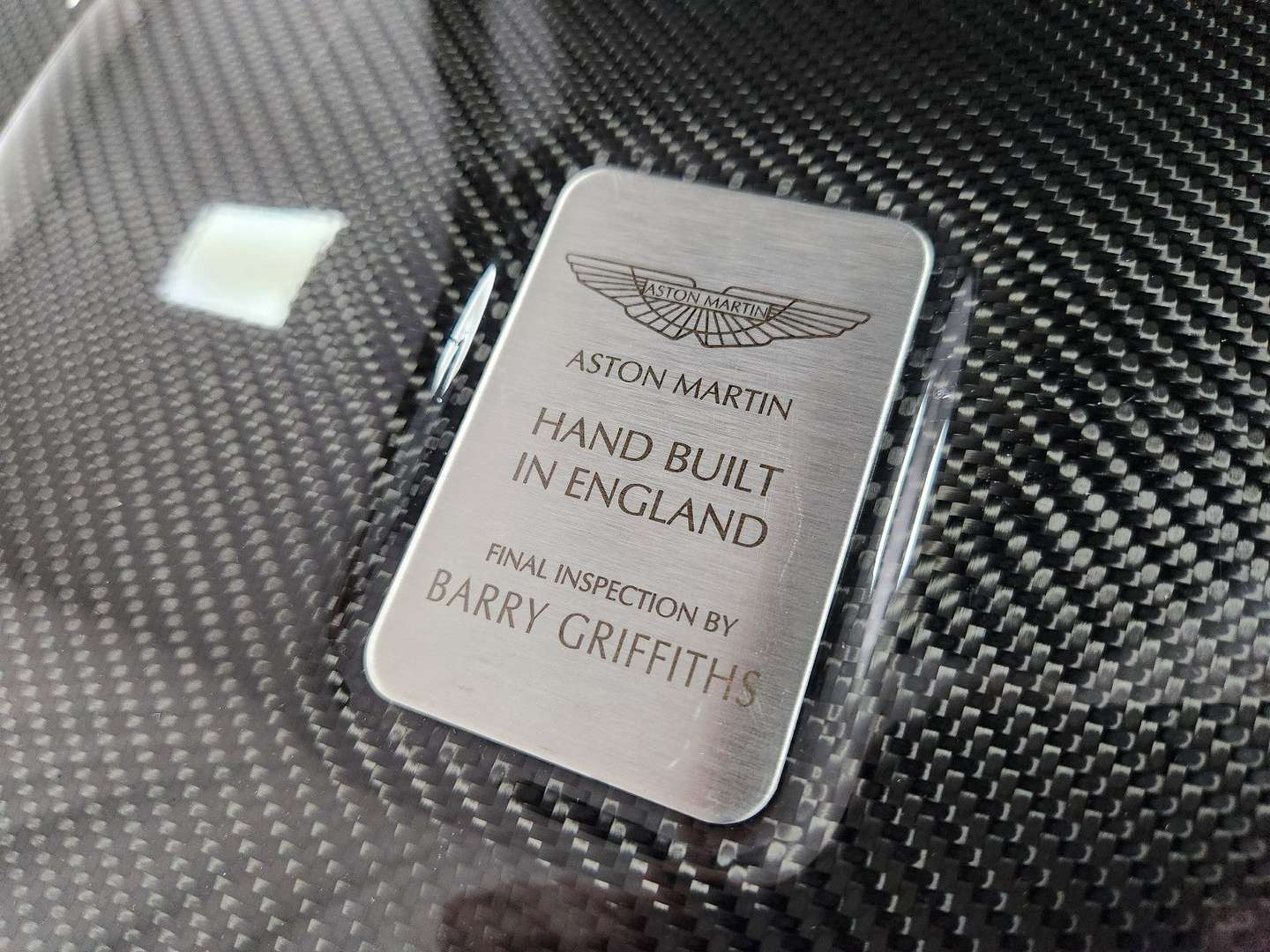 Aston Martin Vanquish 5.9 V12 Carbon Edition - 2017 - Joinsteer - #12