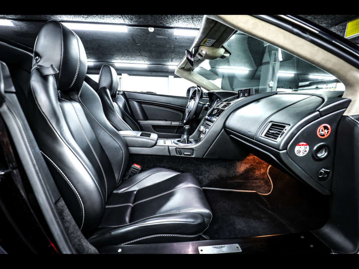 Aston Martin Vantage Roadster 4.7 Manual - 2014 - Joinsteer - #14